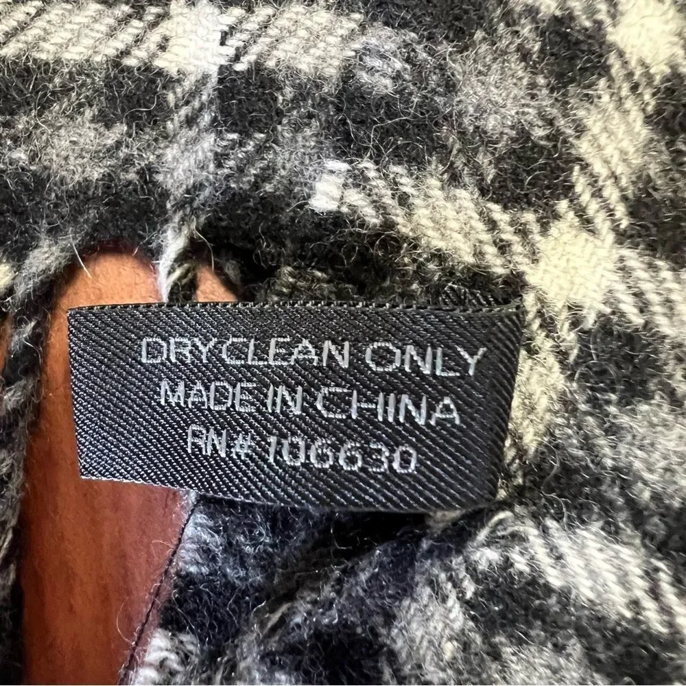 Enzo Mantovani 100% Cashmere Black White Check Scarf 12x60 Fringe Soft Luxurious